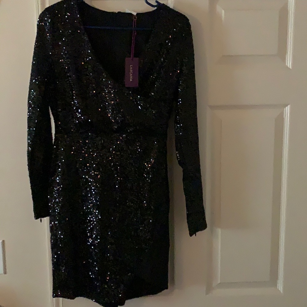 Beautiful Black sequin dress